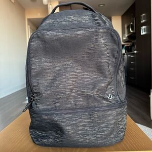Lululemon City Adventurer Backpack *17L - Aqueous Ikat Jacquard Black Highlander